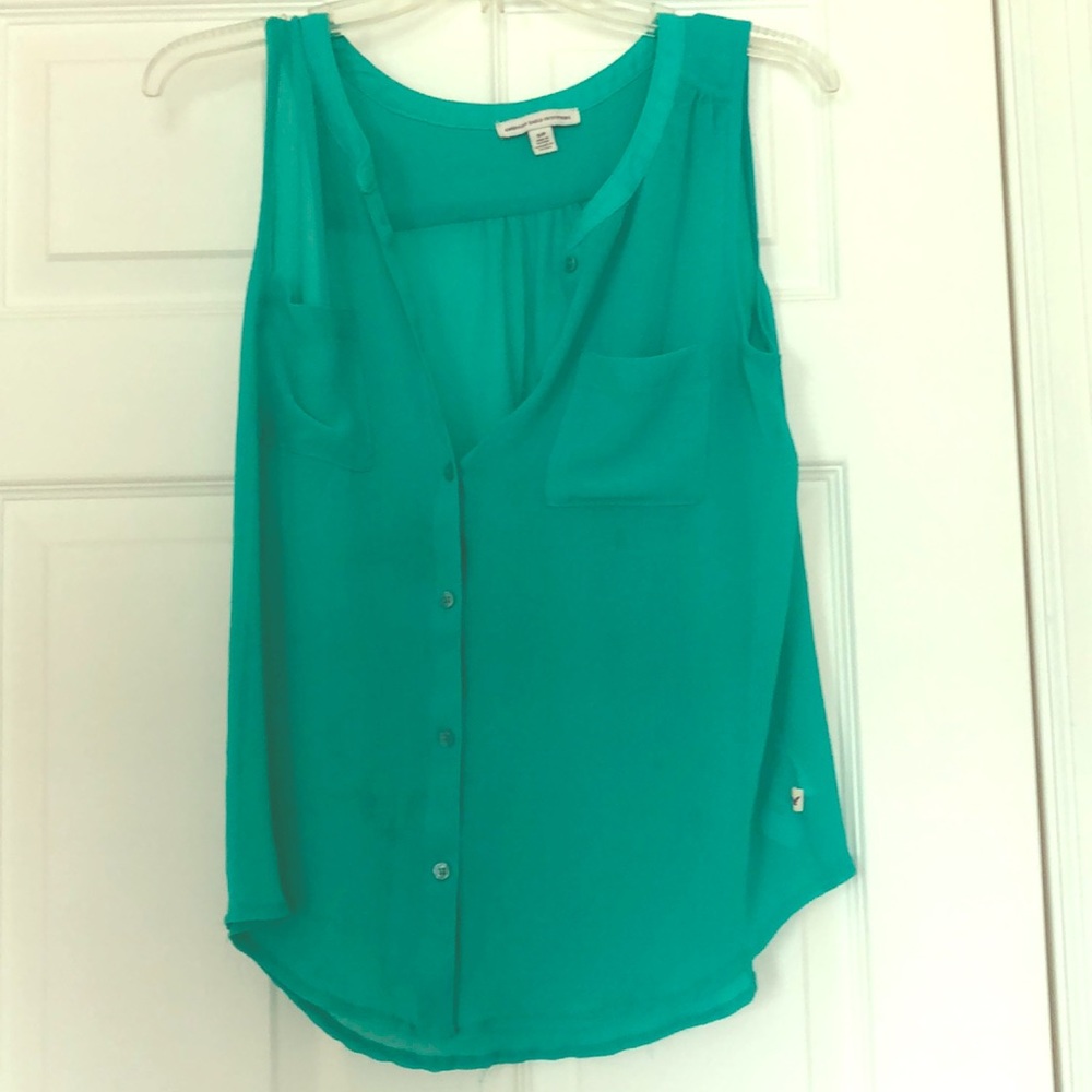 Jade green tank